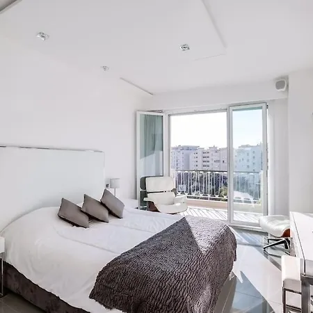 Luxueux A 50 M De La Croisette Apartman *